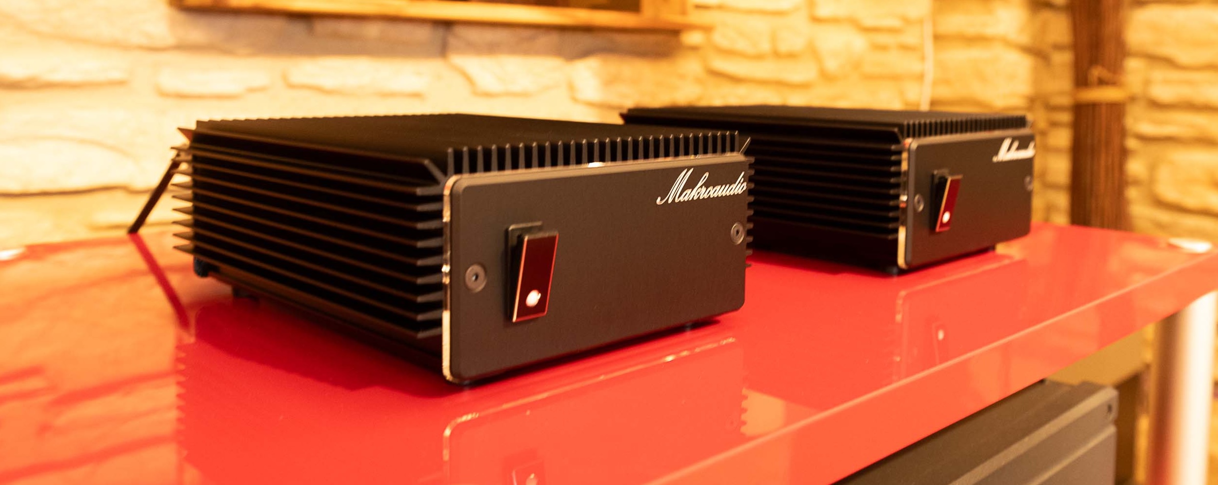 Makroaudio Little Big Power