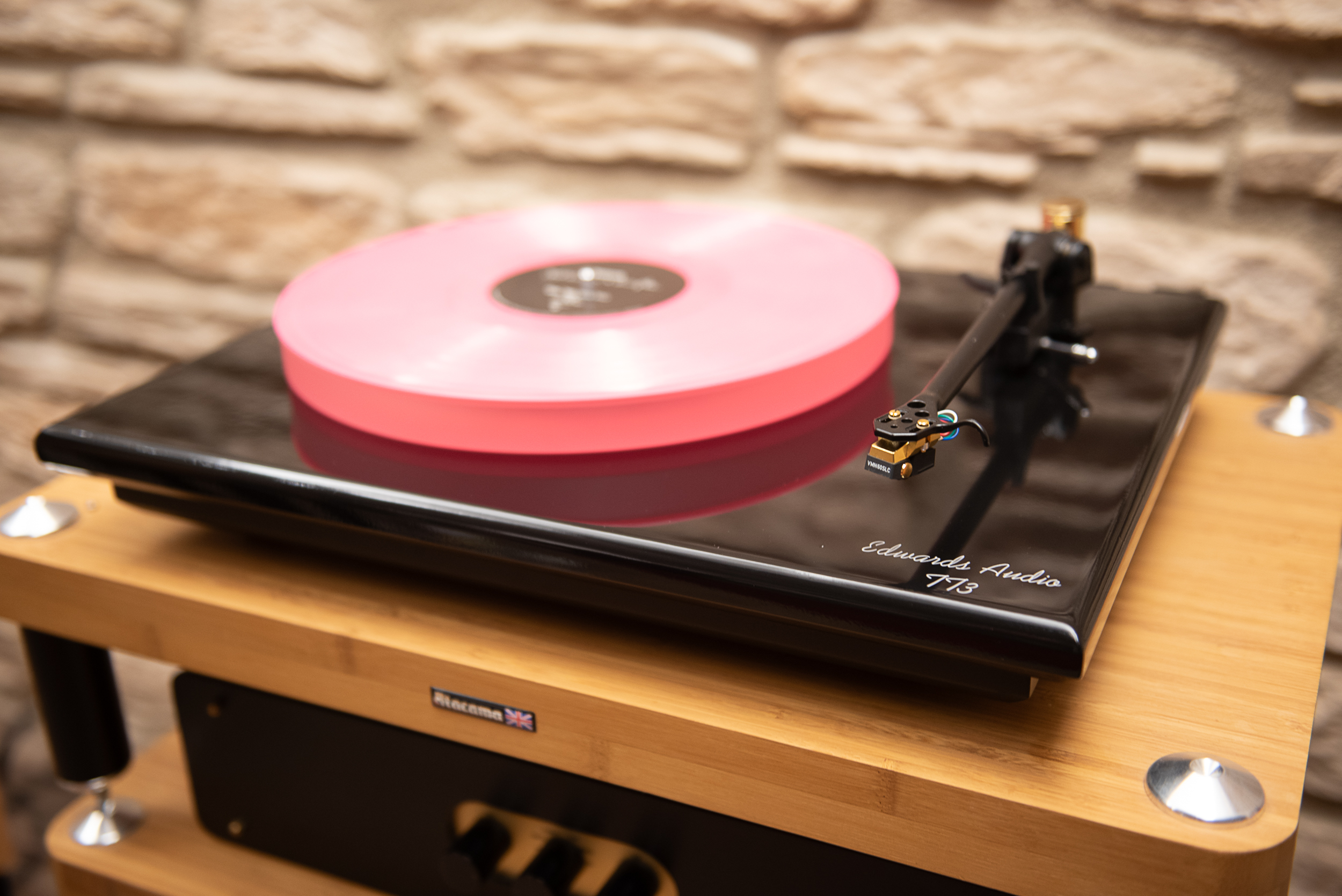 Edwards Audio TT3 Plattenspieler