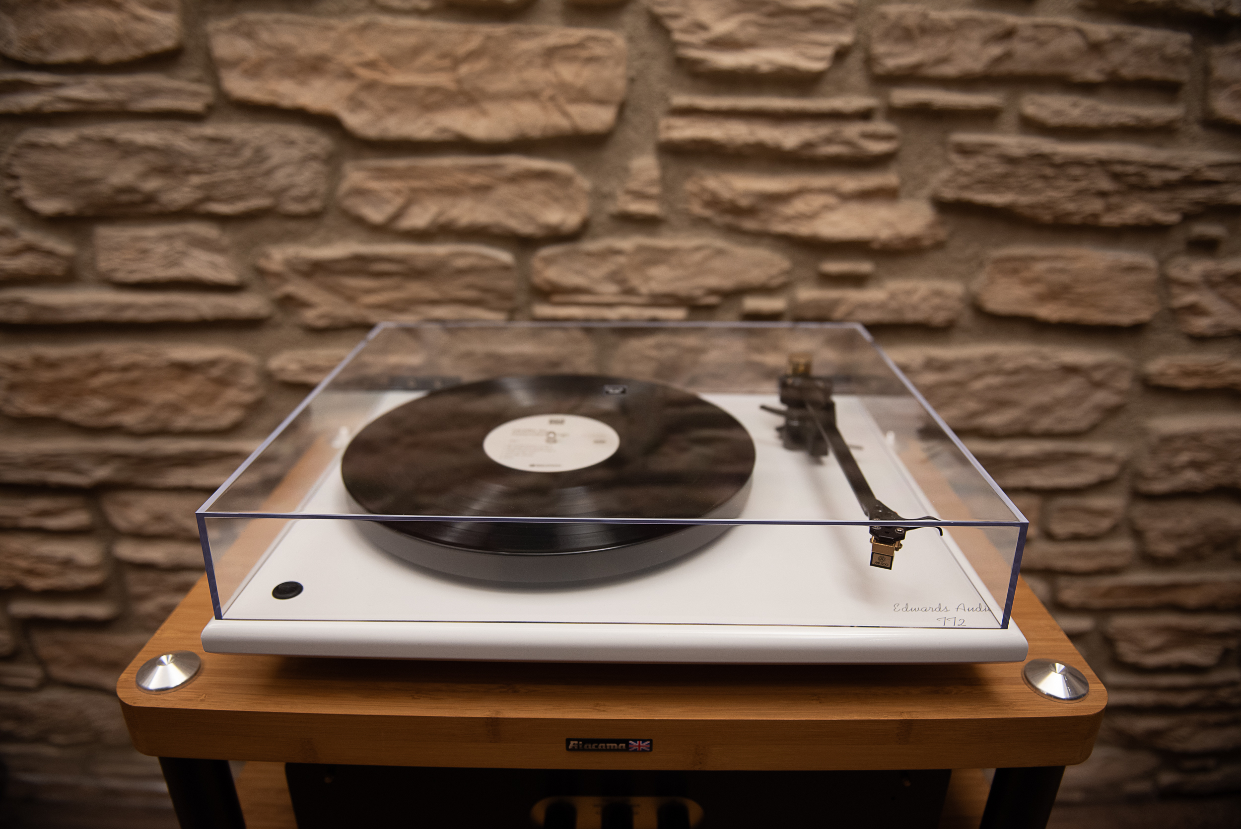 Edwards Audio TT2 Plattenspieler