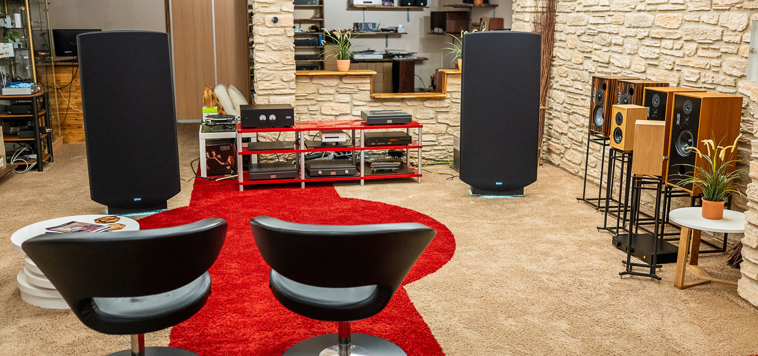 Quad ESL 2912X Elektrostaten Stufio fronzt illumino Audio